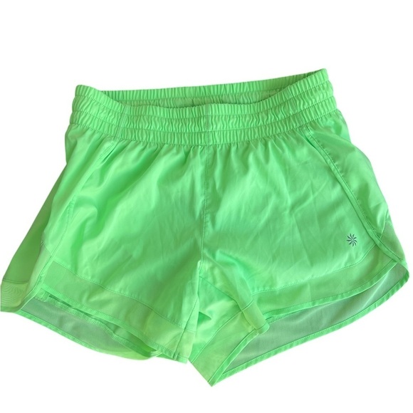 🌟Athleta Crew Necks Tank Tops & Shorts 5 piece Bundle! 4 Tops and 1 short - Picture 6 of 11